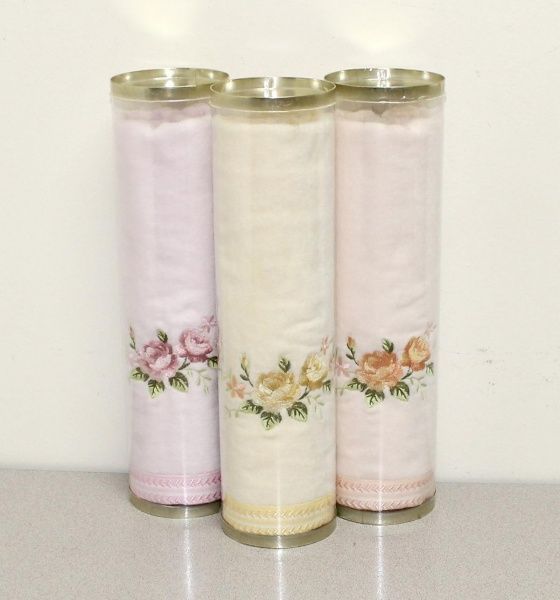 Полотенце в подарочной упаковке "Золотая туба" (п-це 50*90)