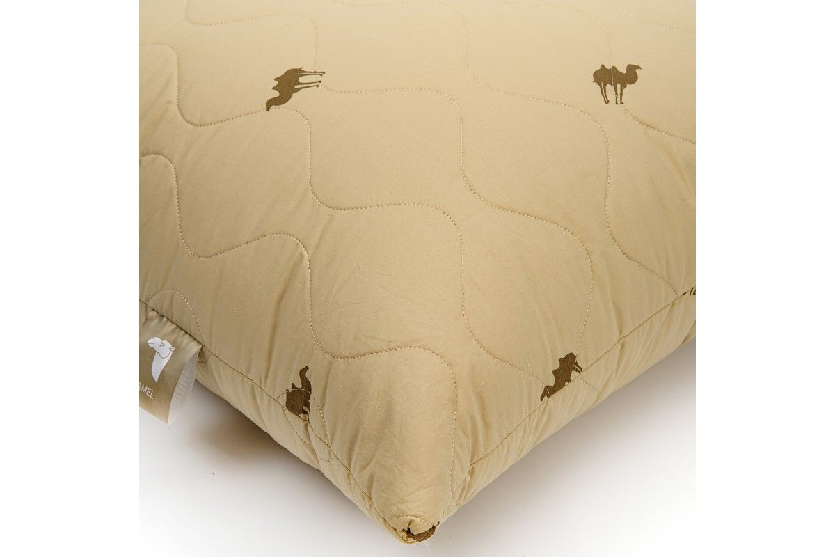 Подушка GOLDEN CAMEL (60*60)