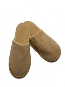 Тапочки велюровые бежевые, закрыт. мыс, подошва ЭВА 4,5 мм. мод.В-111 р.38