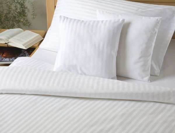 Наволочка 70х70 сатин отбеленный 3*3, пл-ть 140 г/м2