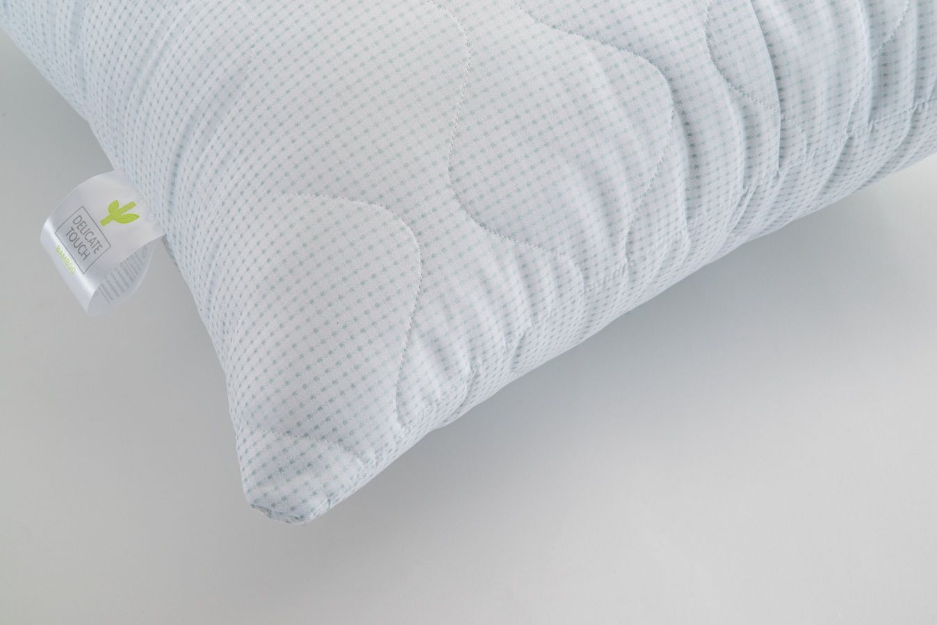 Подушка DELICATE TOUCH (бамбук) 50х70